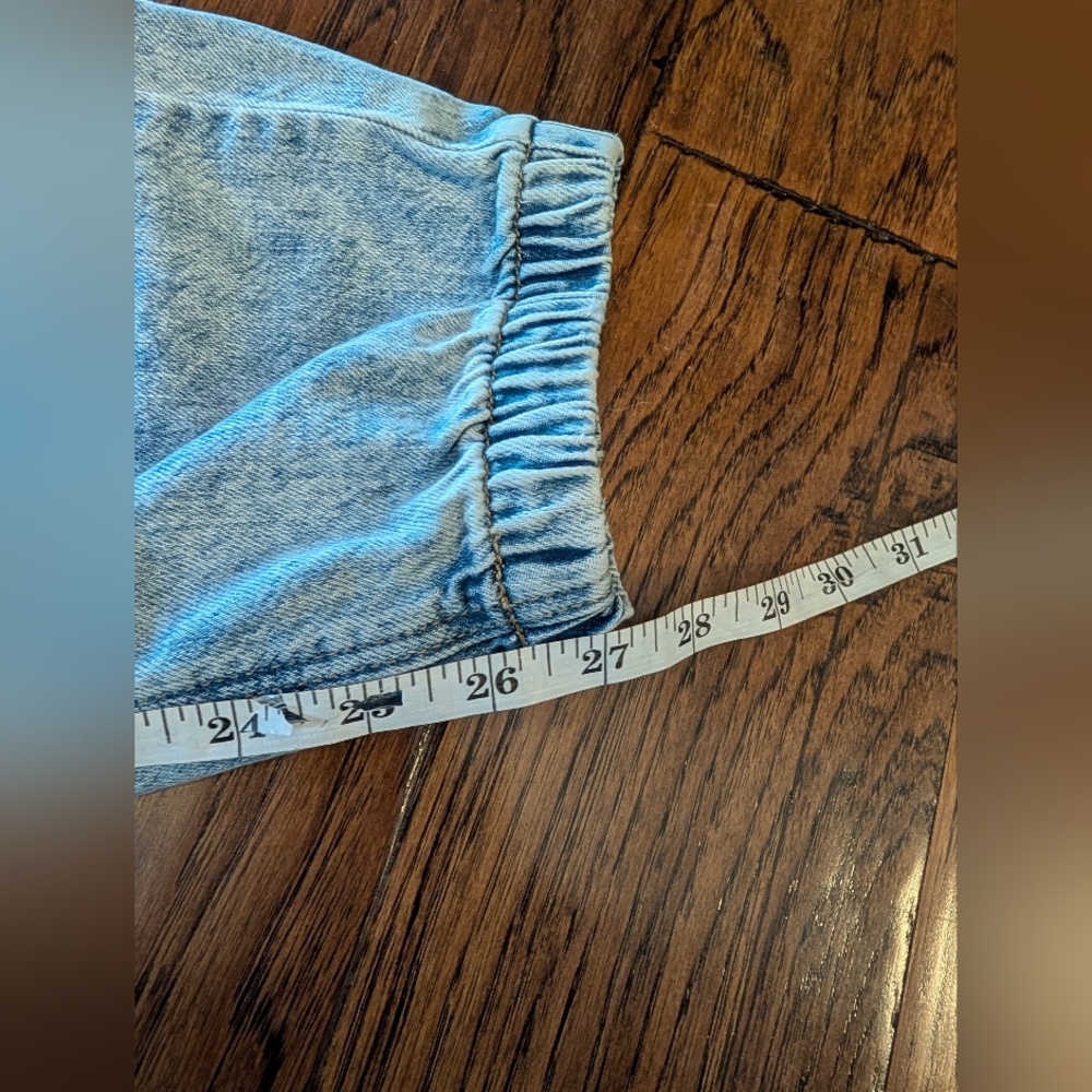 American Eagle Lightweight Denim Joggers Size 6 - Picture 10 of 10